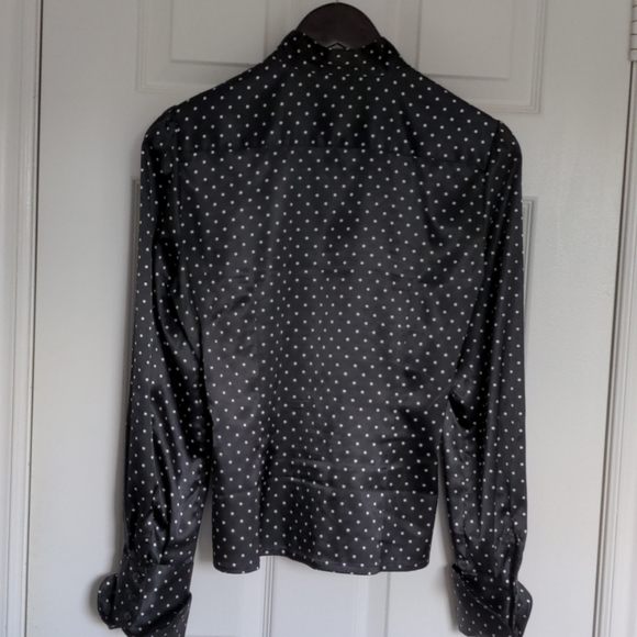 🌷Black & White Blouse - Picture 9 of 14